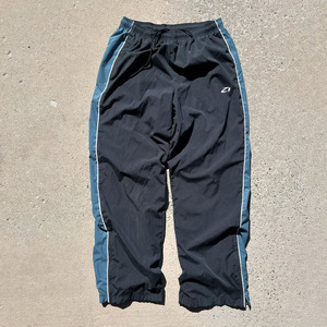 Pantalones Deportivos de Nailon Resistentes al Viento para Hombre, con Cierre en el Bajo, Cintura Elástica, Ligeros, con Paneles en Contraste, Fabricación Personalizada - Product Image 2