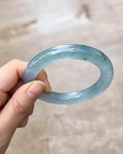 New Regular <b>Light</b> Blue Acrylic Resin Bangle for Women Beige Resin Jewelry With Party Occasion Accessories - Product Image 4