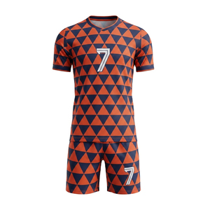 100% Polyester Anti-Bacterial Quick Dry Soccer Uniform Geometric Pink Football Kit Custom Sublimation Soccer Jersey Shorts Set - Product Image 6