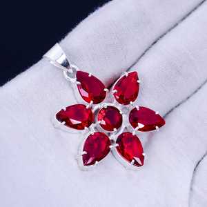 Pendentif Fleur Grenat Rouge Bohème en Argent Sterling, Collier Fait Main avec Pierre Précieuse pour Femme, Vente en Gros - Product Image 6