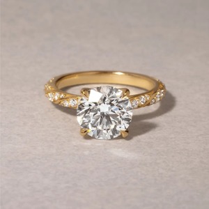Anillo de compromiso de oro amarillo de 14K con diamante cultivado en laboratorio de corte redondo de 3 quilates y diseño de hoja de vid - Product Image 2