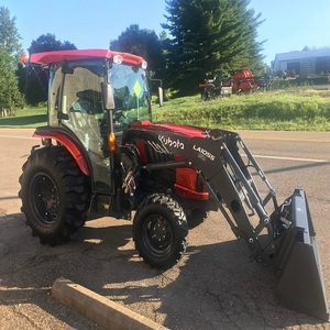 Tracteur puissant Kubota L6060 conçu pour les travaux agricoles lourds, offrant des performances robustes et une efficacité fiable. - Product Image 1