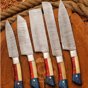 Coffrets de couteaux de chef en acier Damas, outils de cuisine de haute qualité pour les chefs professionnels, la cuisine à domicile et les écoles culinaires - Product Image 1