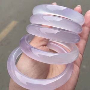 กำไลข้อมือเรซิ่นพรีเมียมงานแฮนด์เมด ดีไซน์ศิลปะสีสันสดใส เครื่องประดับผู้หญิงสุดหรู - Product Image 6