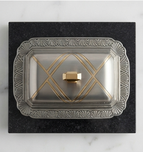 Beurrier en acier inoxydable rectangulaire avec couvercle incrusté d'or, hermétique, design moderne et luxueux pour la table de cuisine - Product Image 3