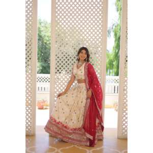 Tissu Jacquard pure viscose Lehenga Choli & Dupatta - Product Image 6