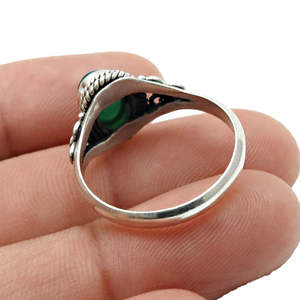 Bague en onyx vert style rétro pour femme, bague bohème décontractée et élégante, cadeau idéal pour un anniversaire ou une fête pour elle - Product Image 4
