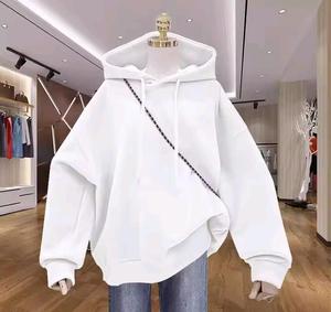 เสื้อฮู้ดลายกราฟิกแฟชั่นสุดอินเทรนด์สำหรับคู่รักไซส์พลัส  คอลเลคชั่นฤดูหนาว  สำหรับผู้ชายและผู้หญิง - Product Image 1