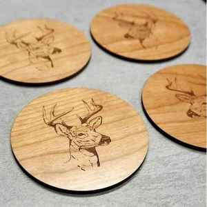 Sous-verres ronds en bois, design nordique, motif ours et montagne gravé au laser, tapis antidérapants, lot de 4 - Product Image 2
