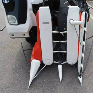 Nouvelle moissonneuse-batteuse à riz Kubota AR218GDXMW à alimentation par tête, 6 rangs, diesel, espacement des rangs de 300 mm - Product Image 1