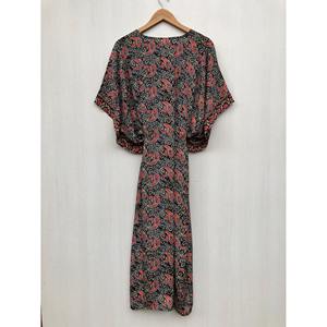 Kaftan en soie fleuri pour femme, élégant, pour la plage, par Ethnic Craft Hub India - Product Image 4