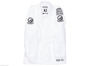 Kimono de Jiu-Jitsu Blanc UND pour la Batch 31, 450 GSM, en Coton Tissé Nacré, Durable et Respirant, Unisexe Adulte avec Sac - Product Image 4