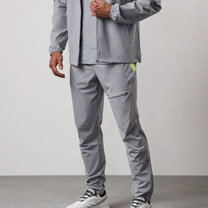 Jogging pour homme respirant, dernière conception, gris argenté, coupe classique, délavé, taille élastiquée avec cordon interne et poches zippées - Product Image 3