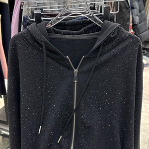 Sweat-shirts à strass pour femmes de qualité supérieure, confortables pour une utilisation en extérieur, coupe ajustée, faible MOQ, les meilleurs sweats à strass tendance - Product Image 5