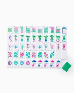 Figura Artística de Resina con Temática Tradicional Personalizada, Azulejos de Sirena Hechos a Mano, Patrón Verde y Blanco, Juego Premium de 160 Piezas para Fiestas Familiares - Product Image 3