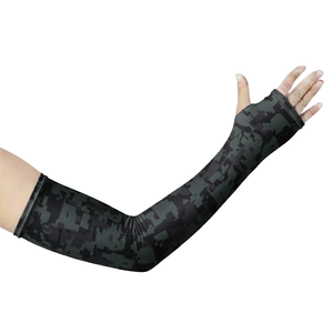 Manchons de bras camouflage Woodland personnalisés, sans couture, 100 % polyester, impression numérique dégradée, protection solaire pour le cyclisme - Product Image 6