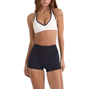 Conjunto de Yoga Rojo de 2 Piezas, Leggings de Cintura Alta, Top Corto con Espalda Cruzada y Cuello en V, Ropa Deportiva sin Costuras para Mujer - Product Image 4
