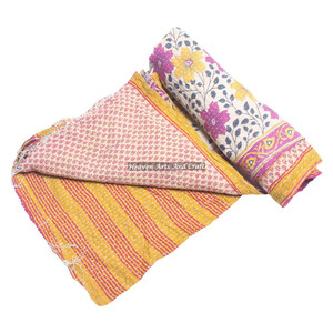 Vintage Kantha <b>Quilt</b> Bengali <b>Throws</b> Indian Reversible Hand Stitched Heavy <b>Throw</b> Old Sari Blanket Patch Work Heavy 3 To 5 Layers - Product Image 6