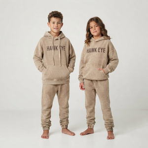 Conjunto de chándal para niños al por mayor con lavado ácido, sudadera con hombros caídos y pantalón jogger, ropa urbana, fabricante de logotipos personalizados - Product Image 4