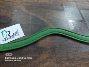 Banda para cejas inteligente en forma de U de alta calidad, cuero suave y cómodo con cristal verde brillante para montar a caballo - Product Image 2