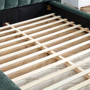 Letto matrimoniale imbottito con testiera in tessuto ciniglia spesso e piattaforma in legno massello - Product Image 5