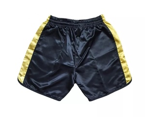 Pantalones cortos de boxeo de satén dorado negro Pantalones cortos de entrenamiento casuales Pantalones cortos de playa para correr con cordón - Product Image 3