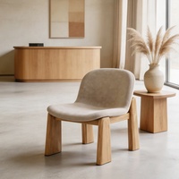 Fauteuil de salon personnalisé en chêne rouge massif, style nordique, avec rembourrage doux pour salon, chambre et projets hôteliers