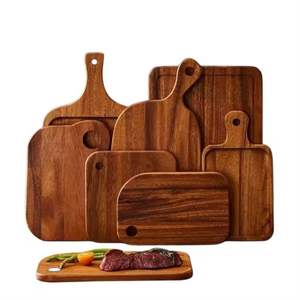 Grande planche à découper en bois massif pour cuisine professionnelle, idéale pour couper légumes, fruits, viande, pain, durable et naturelle. - Product Image 6