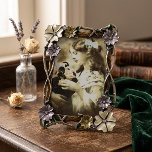 Cadre photo rectangulaire en métal orné, style vintage, décoratif, horizontal, personnalisable, design floral - Product Image 4