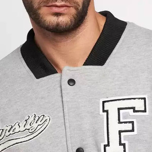 Veste de sport pour homme avec logo personnalisé, broderie en chenille épaisse, patchwork, capuche, doublure en laine coupe-vent et poches avant - Product Image 6