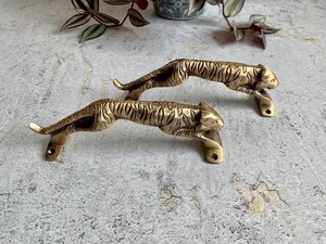 Poignée de porte en fer forgé thermolaqué résistant à la rouille avec motif de tigre exquis, installation facile, décoration de portail de 3 mètres - Product Image 3