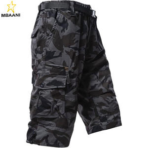 Shorts cargo pour homme, coupe décontractée 3/4, shorts de course pour homme, 7 poches, taille élastique, shorts de randonnée en coton - Product Image 1