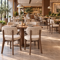 Chaises de restaurant rembourrées en bouclette, assise rembourrée douce, dossier incurvé, pieds en bois massif, sièges pour l'hôtellerie, personnalisables, OEM Chine