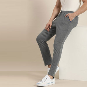 Vêtements de sport de qualité supérieure avec un design en tissu flexible, pantalons de jogging pour hommes pour un usage décontracté - Product Image 4