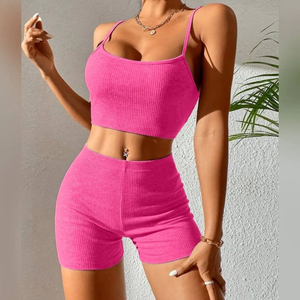 Women's <b>Sexy</b> Sporty Casual Two-Piece <b>Set</b> Solid Pattern Sleeveless Strapless Short Crop Top Knee-Length Shorts <b>Set</b> - Product Image 4