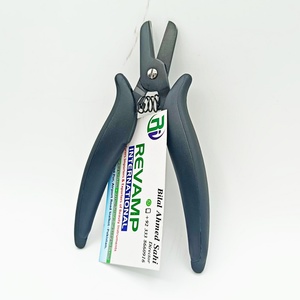 Pince coupante diagonale professionnelle à manche noir, coupe micro-précise, 6 pouces - Product Image 3
