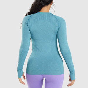 Chemise de compression pour femmes de haute qualité, OEM ODM, extensible dans quatre directions, contrôle de l'humidité, vêtements de sport, fabrication sur mesure - Product Image 2