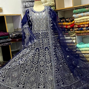ปากีสถานผู้หญิงสวยพร้อมที่จะสวมใส่การออกแบบ Maxi พร้อมลูกปัดหนักหินและกระจกทำงานในราคาที่ดีที่สุด - Product Image 1