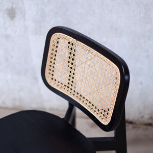 Chaise de salle à manger noire en teck au design moderne, durable, pour restaurant commercial, cuisine, école, et loisirs - Vente en gros usine - Product Image 3