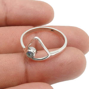 925 Sterling Silver Bohemian <b>Ring</b> Handmade Open Trillion Cut <b>Ring</b> With Round Cut <b>Labradorite</b> Gemstone Perfect For Daily Use - Product Image 4