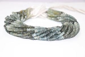 Cuentas Rondelle facetadas de Aguamarina de musgo natural Color aguamarina con acabado brillante - Product Image 3