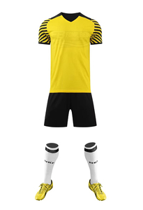 Ensemble maillot et short de football rayé jaune et noir pour homme, col en V, en polyester anti-humidité, coupe athlétique toutes saisons - Product Image 5
