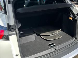 MINT 2021 E-2008 50KWH GT PREMIUM AUTO 5DR - Product Image 5