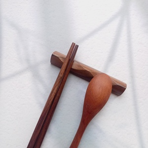 Engraved <b>Chopsticks</b> Wooden Holder Vintage <b>Chopstick</b> <b>Rest</b> <b>Chopsticks</b> Stand Holder for Dining Table Accessories Supplies Wholesale - Product Image 3