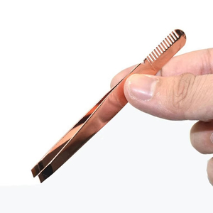 Le meilleur pour les professionnels : peigne avec pince à épiler pour sourcils, équipement de beauté professionnel, fabricants de marques privées avec faible MOQ - Product Image 1