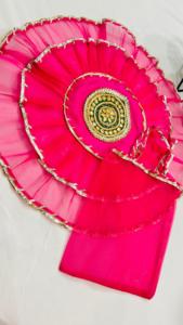 Chunri de lujo hecho a mano con volantes y encaje Gota Patti, diseño étnico Mata Ki Chunari, Dupatta para Navratri, tela decorativa para templo - Product Image 2