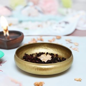 Cuenco Martillado Urli en Oferta, para Decoración de Puja, Artículo Decorativo para el Hogar, de Latón, Duradero, para Uso en Interiores, para Flores Flotantes en Agua - Product Image 4