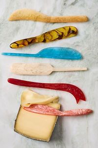 Creative Design High-Resin Eco-Friendly Cheese Slicer Knife <b>Set</b> Dishwasher <b>Microwave</b> Safe Handles Customizable for Home Wedding - Product Image 2