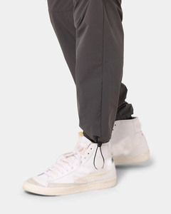 Pantalones Cargo de Nailon para Hombre, Corte Ajustado, con Bolsillos con Cremallera, Ligeros, para Uso en Exteriores, Fabricación Personalizada, Proveedor al por Mayor - Product Image 6