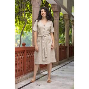 Robe midi bohème en coton et lin pour femme, beige, boutonnée, à nouer à la taille, manches courtes, col en V, robe décontractée d'été - Product Image 4